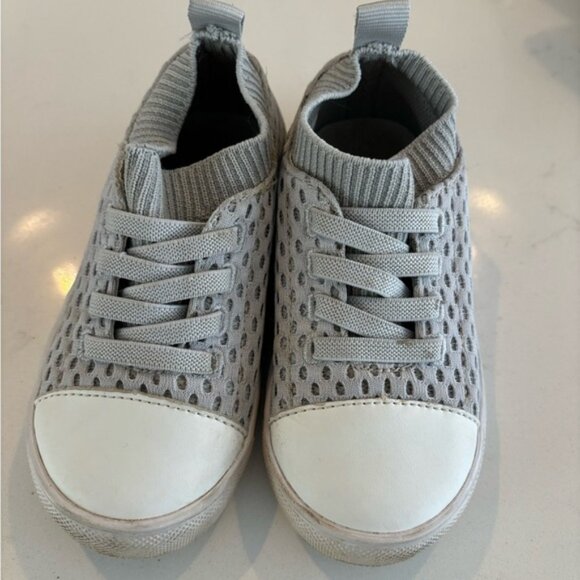 Sold  Stonz shoreline shoes   7T - Picture 1 of 3